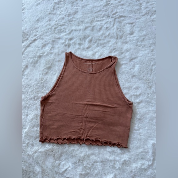 AE Brown Ribbed Crop Tank - Picture 1 of 3